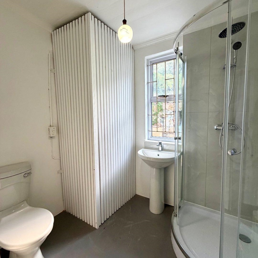 To Let 1 Bedroom Property for Rent in Muizenberg Western Cape